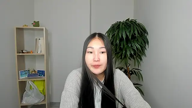 TiaraGaluski online show from November 22, 9:34 am