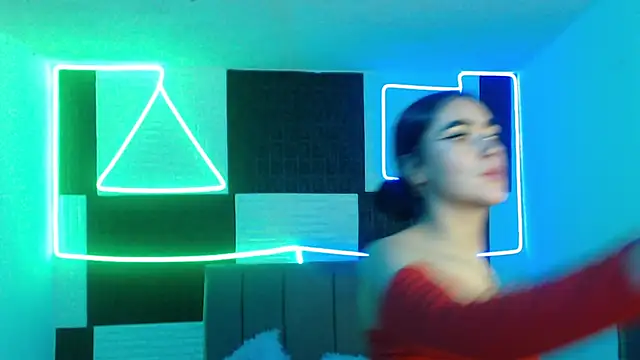 bonnie blue 18 online show from December 2, 1:57 pm