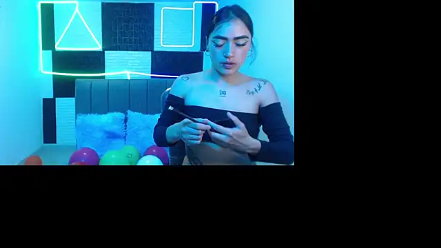 bonnie blue 18 online show from December 4, 2:08 pm