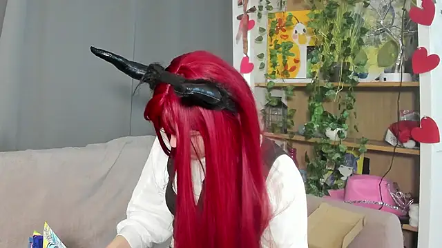 ShanaHearns online show from November 28, 8:28 am