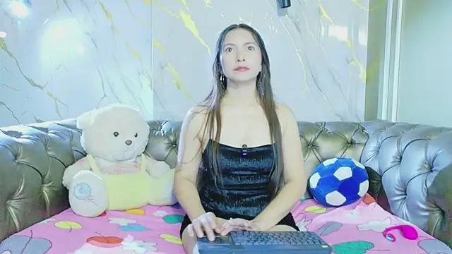 Cloe16  online show from January 15, 12:22 pm