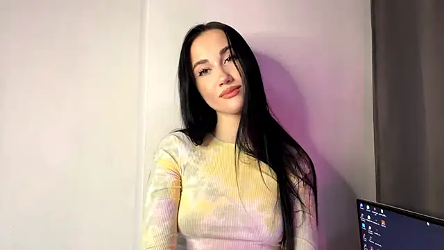 Beautyofnlka online show from November 28, 1:47 pm