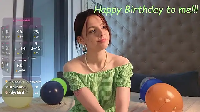 SharaSauer online show from February 28, 1:27 am