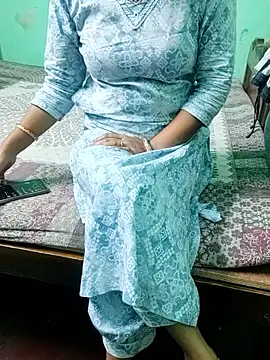 Myraajii online show from February 10, 2:53 pm