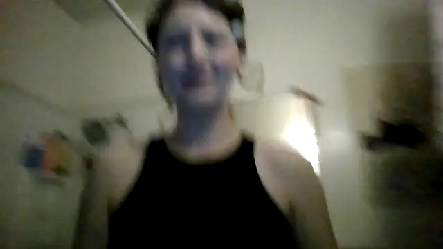 lilliabloom online show from February 25, 4:55 am