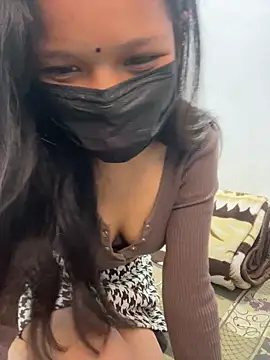 Triptii 0 online show from December 14, 8:25 pm