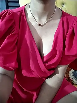 RASHMI SHARMA9 online show from January 9, 7:29 pm