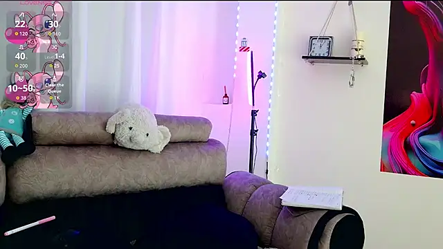 aristogatta 20 online show from December 3, 1:57 pm