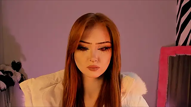 Jennifer Wiliams online show from February 2, 8:08 pm