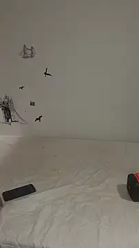 Emma Everett online show from January 8, 1:15 pm