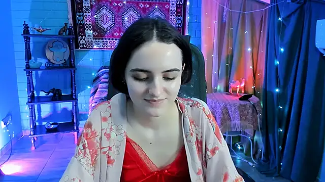 KateWillows online show from February 28, 6:24 am