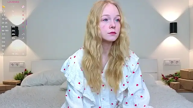 GhisllaineWestler online show from February 6, 4:05 am