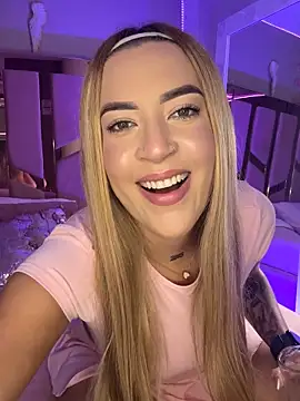 AlyonaWester  online show from February 24, 9:46 pm