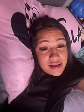 larysinha online show from December 1, 5:59 pm