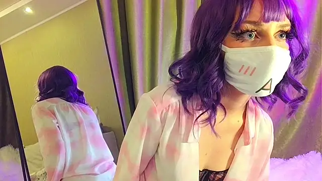 LunaNyan online show from December 1, 8:29 am