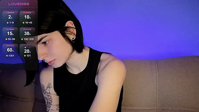 lololozhechka online show from January 9, 7:18 pm