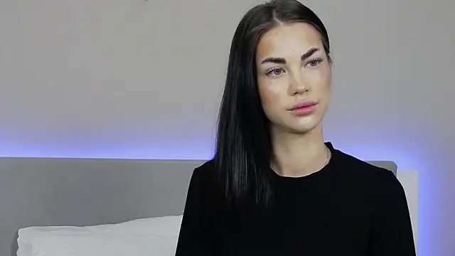 RachaelMils online show from January 9, 3:44 am