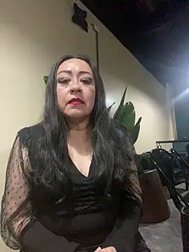 lasombradealice online show from December 2, 5:09 am