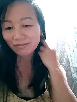 Lili-123k online show from December 5, 6:13 am