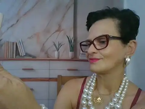 Luna-Hot0802 online show from February 4, 2:20 pm