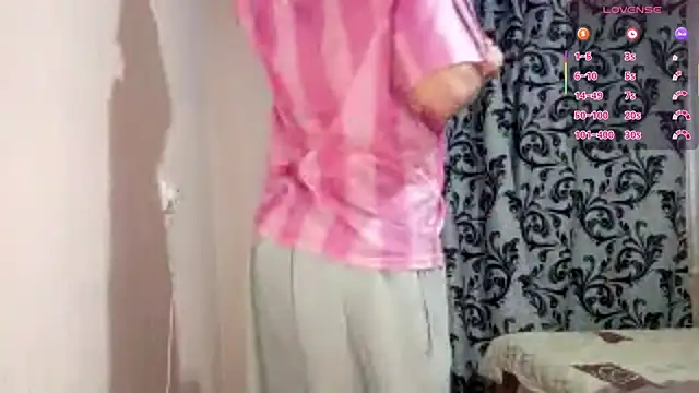 DesireHellgren online show from December 4, 3:42 am