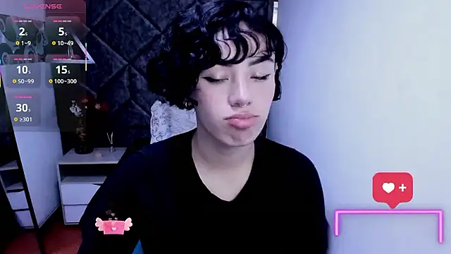 Kiara Fox   online show from January 16, 8:38 pm