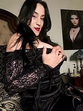 BustyVampyre online show from January 11, 12:15 am