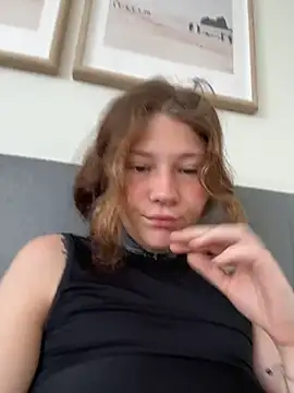 FionaMurr online show from January 14, 2:49 am