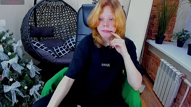 Soft Flame online show from December 21, 3:38 pm