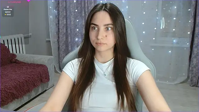 Lina          online show from February 9, 7:38 pm