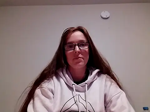 redremmi online show from December 15, 12:38 am