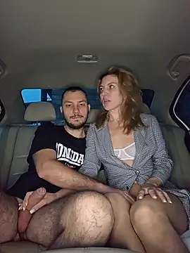 Lovebackground online show from November 29, 1:04 pm