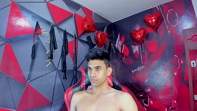 Hot Boys 69 online show from February 20, 11:12 am