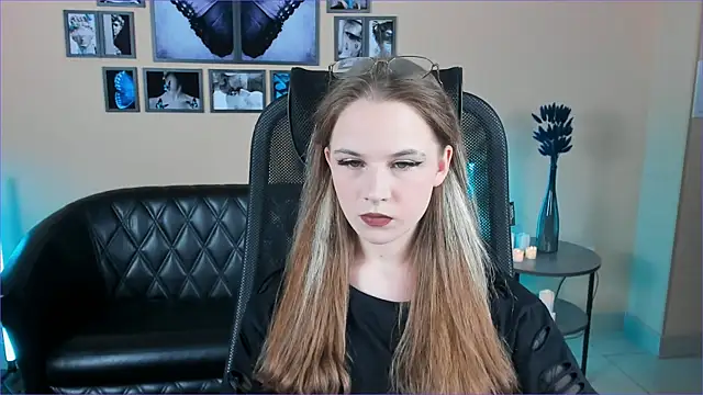 SsoniaRay online show from December 17, 12:09 pm