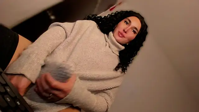 MissTransUSA online show from October 5, 11:21 pm