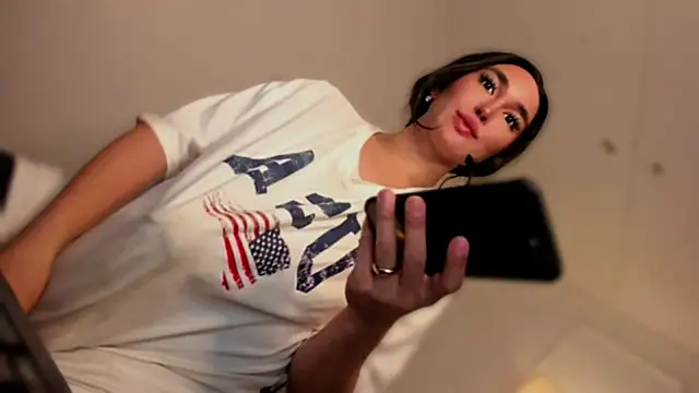 MissTransUSA online show from September 24, 9:47 pm