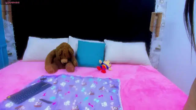 Megan-Horney- online show from January 10, 1:38 pm