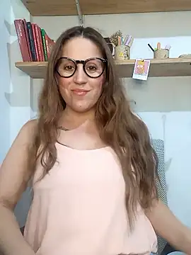 SofiEsteves online show from January 10, 8:35 pm