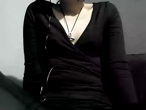 Delilah 666 online show from December 17, 2:49 am