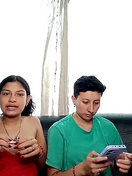 Mei and Gaby online show from February 6, 7:28 pm