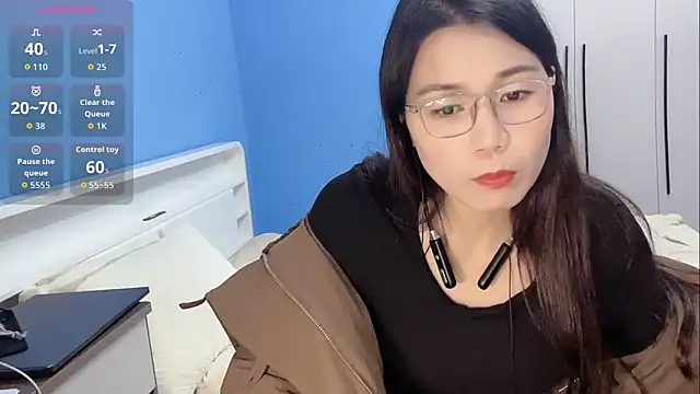 Emma-mimi online show from December 17, 12:42 pm