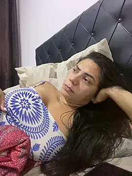 Nini  online show from February 15, 10:36 am