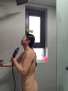 zzdd999 online show from March 6, 9:04 am