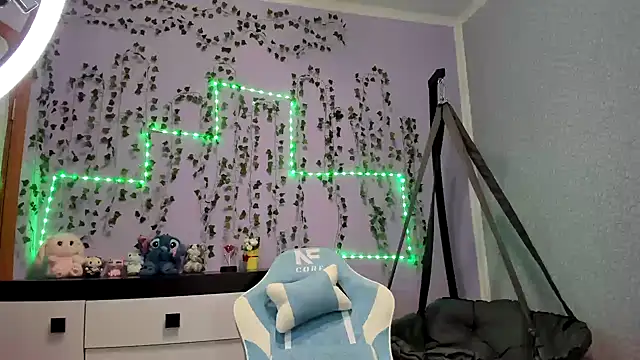 Yoonhee ki online show from February 2, 6:40 pm