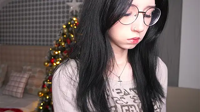 DeliaLoma online show from January 10, 5:34 am