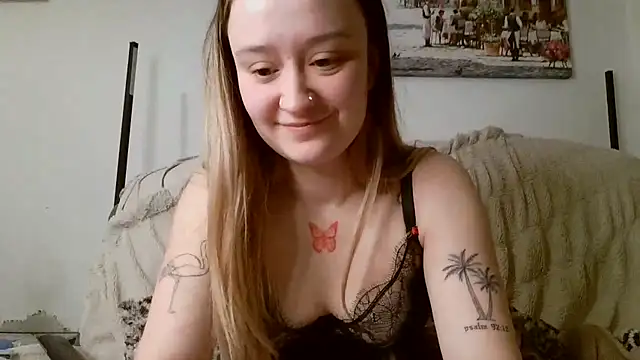 LilyLuck  online show from February 2, 10:09 pm