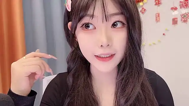 smalldaisy online show from February 15, 2:36 am