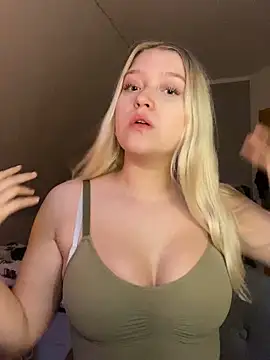 EmmiPemmi online show from December 20, 3:05 pm