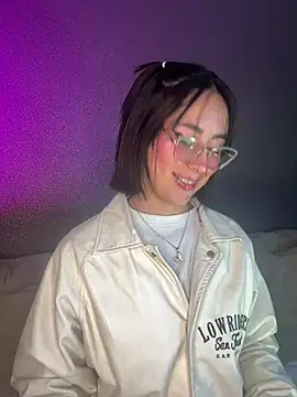 luna gv online show from January 17, 10:12 am