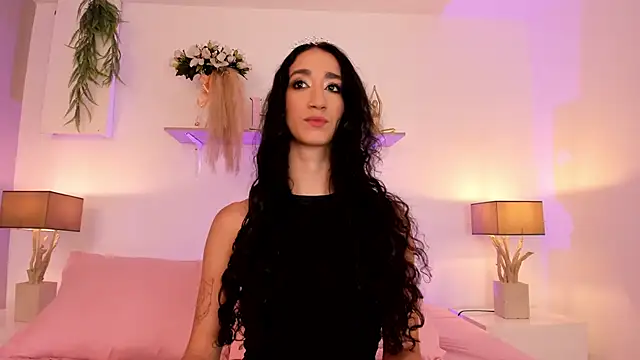 LunaDupont online show from February 6, 9:29 pm